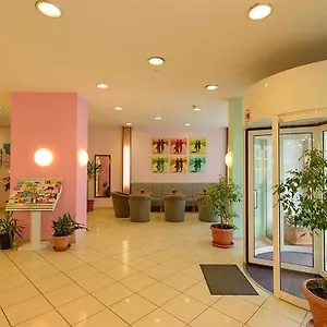 密涅瓦旅行酒店 3* 美因河畔法兰克福